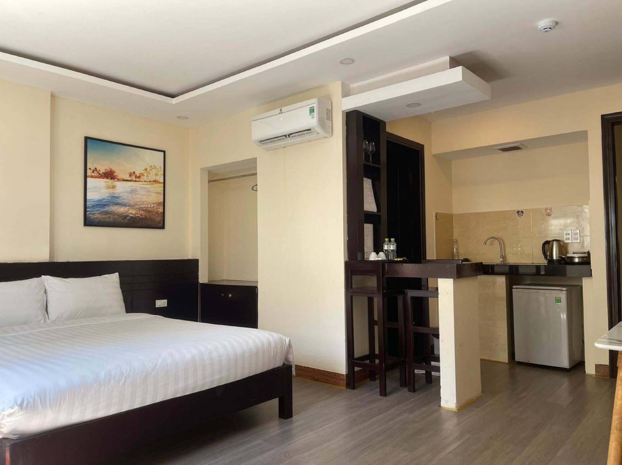 Nalini Hotel & Apartment Da Nang Exterior photo